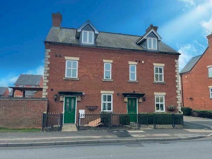 5 Bedroom Semi-Detached House To Rent In Harvard Close, Moreton In Marsh, GL56