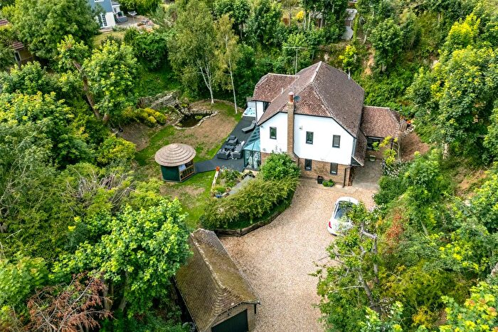 4 Bedroom Detached House For Sale In Arundel Road, Worthing, West Sussex, BN13