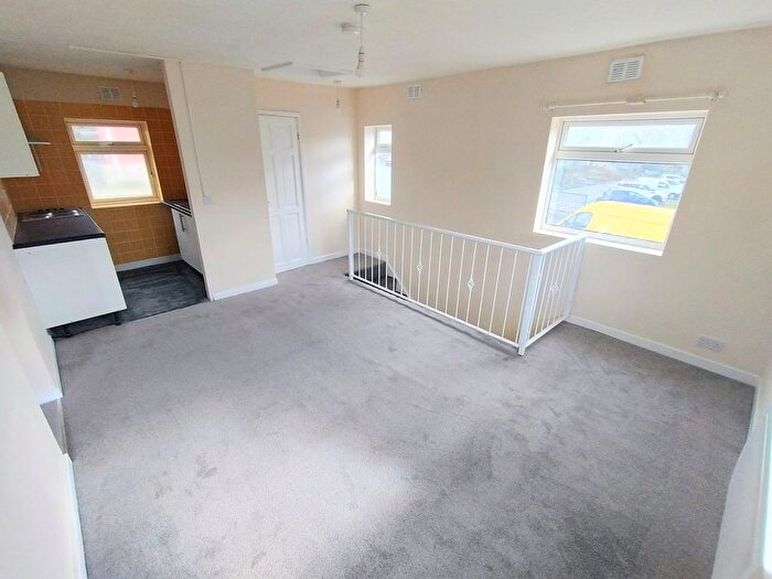 1 Bedroom Flat To Rent In Willenhall Road, East Park, Wolverhampton, WV1