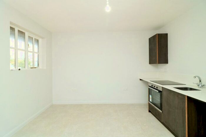 1 Bedroom Apartment To Rent In The Nook, Burton End, CM24