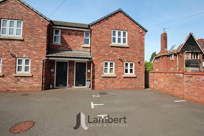 2 Bedroom Semi-Detached House For Sale In Charlton Place, Studley, B80