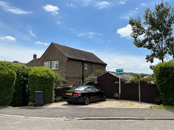 3 Bedroom Semi-Detached House For Sale In Jeffries Lane, Crich, Matlock, DE4