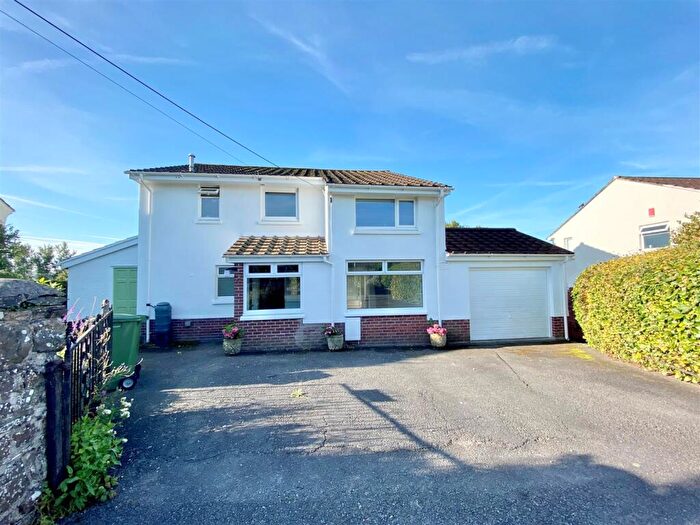 4 Bedroom Detached House For Sale In The Gardens, Higher Raleigh Road, Barnstaple, Devon, EX31