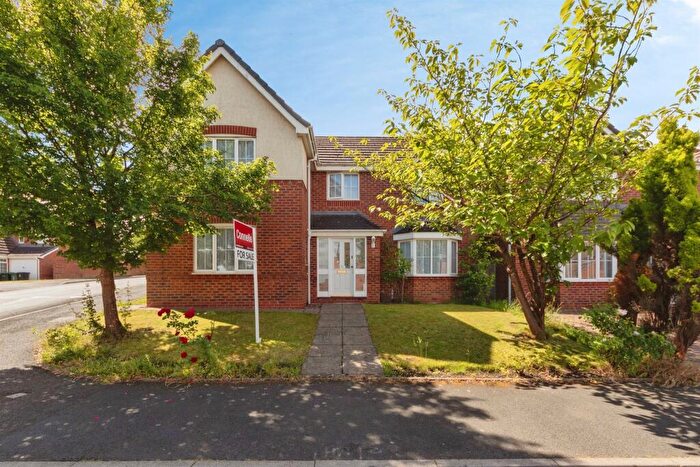 4 Bedroom Detached House For Sale In Taylor Way, Oldbury, B69