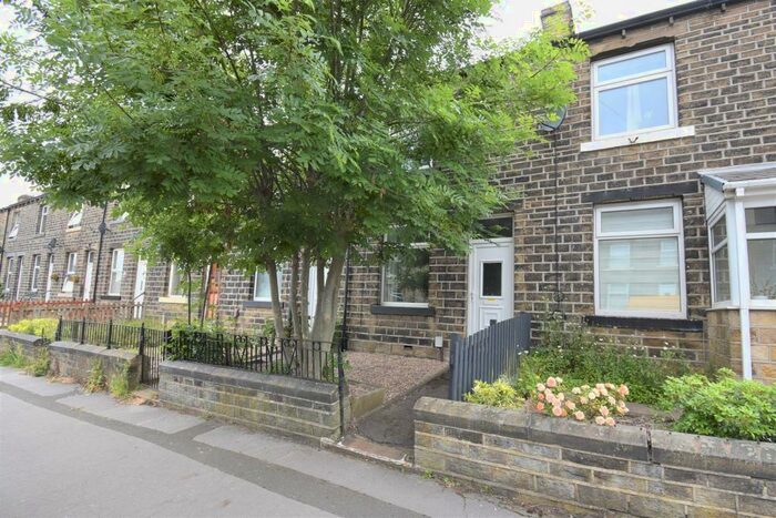 2 Bedroom Terraced House To Rent In Broomfield Road, Marsh, Huddersfield, HD1
