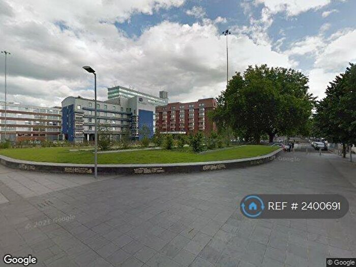 2 Bedroom Flat To Rent In Alfred Street, Reading, RG1