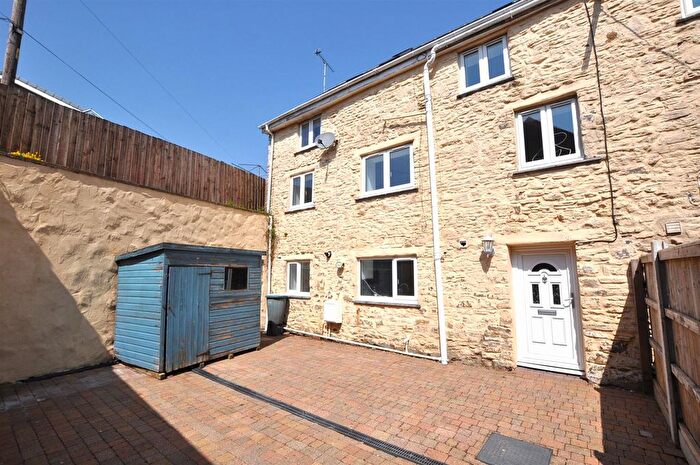 3 Bedroom Semi-Detached House To Rent In Blue Boar Square, St. Clears, Carmarthen, SA33