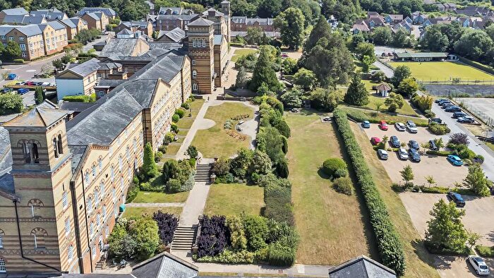2 Bedroom Apartment To Rent In Park East, Southdowns Park, RH16