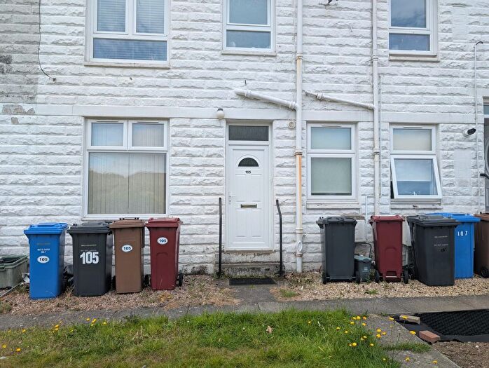 2 Bedroom Barn Conversion To Rent In Ancrum Drive, Dundee, DD2