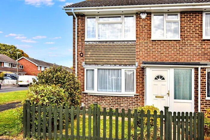 3 Bedroom Terraced House To Rent In Borodin Close, Basingstoke, RG22
