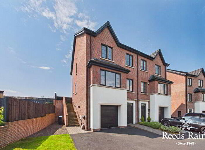 3 Bedroom Semi-Detached House For Sale In Glen Manor Road, Newtownabbey, BT36