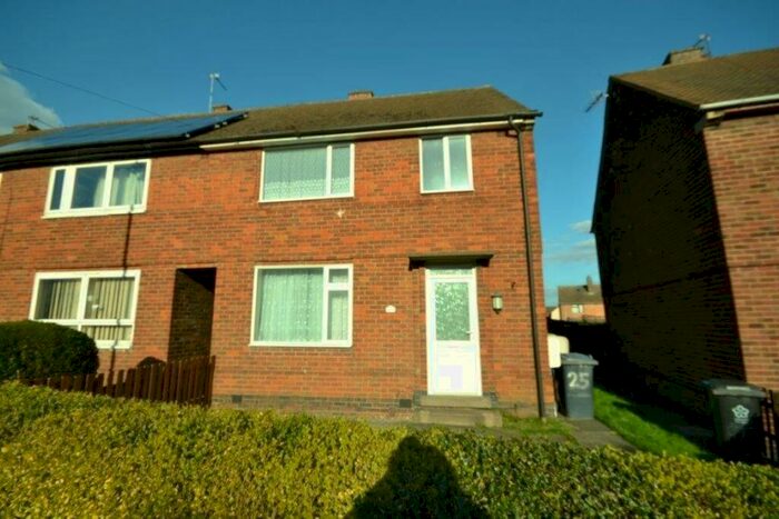 3 Bedroom Semi-Detached House To Rent In Bateman Road, Leicester, LE3