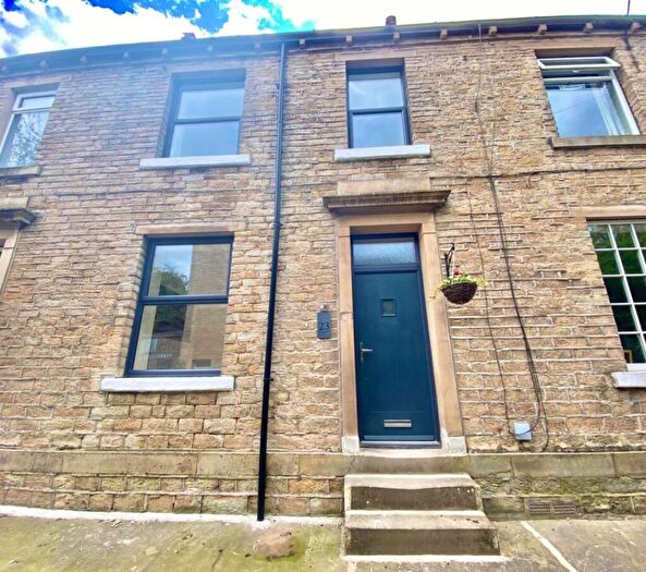 2 Bedroom Terraced House For Sale In Britannia Road, Huddersfield, HD3