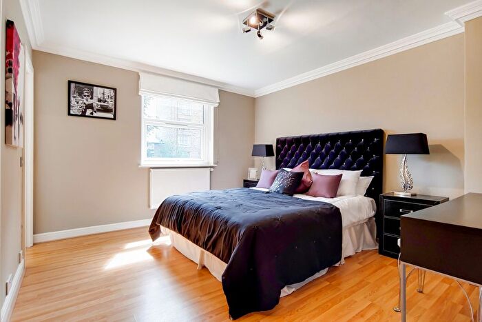4 Bedroom Flat To Rent In St. Johns Wood Park, London, NW8