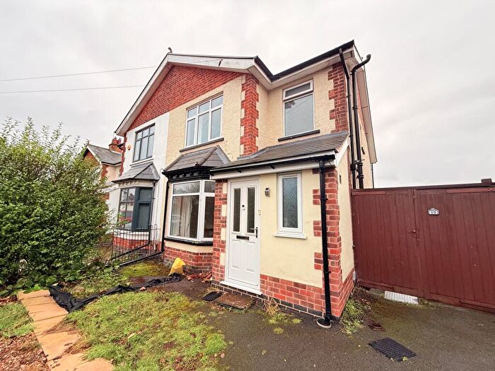 3 Bedroom House To Rent In Uttoxeter Road, Mickleover, Derby, DE3