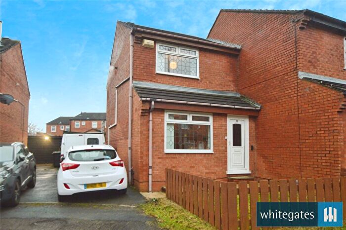 2 Bedroom Semi Detached House For Sale In Atha Crescent, Leeds, LS11
