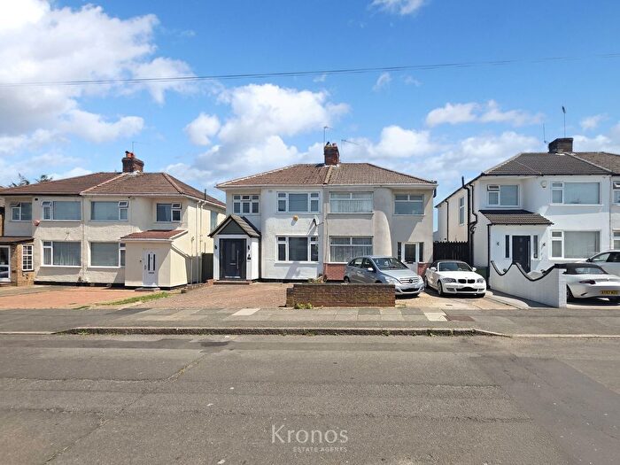 3 Bedroom Semi-Detached House For Sale In Harrow, HA2