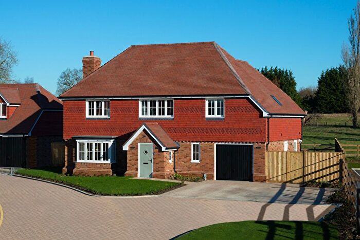 4 Bedroom Detached House For Sale In Jemmett Meadow, The Forstal, Mersham, TN25