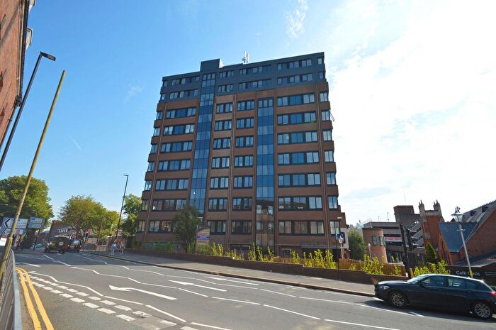 2 Bedroom Flat To Rent In Knights House The Parade, Sutton Coldfield, B72