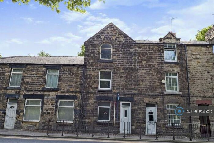 3 Bedroom Terraced House To Rent In Doncaster Road, Darfield, Barnsley, S73