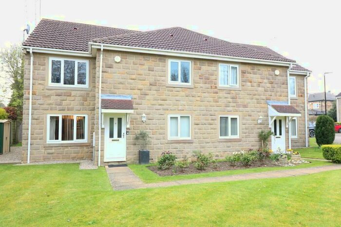 2 Bedroom Apartment To Rent In Compton Court, Collingham, LS22