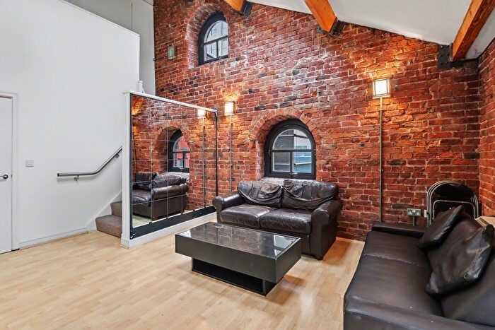 2 Bedroom Flat For Sale In Jacksons Warehouse, Tariff Street, Manchester, M1