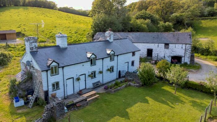 2 Bedroom Farm House For Sale In Glythau Isaf, Nantglyn, Nantglyn, Denbigh, Clwyd, LL16