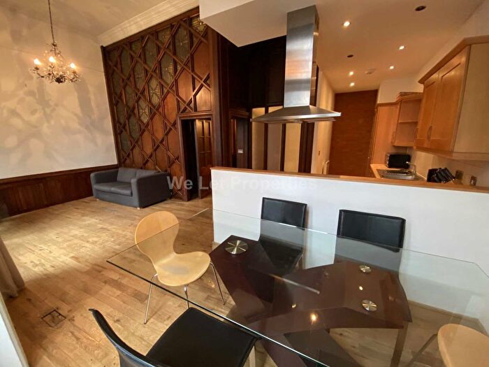 2 Bedroom Flat To Rent In Textile Apartments, Blackfriars Street, M3