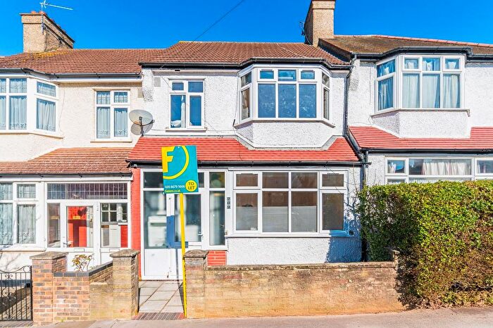 3 Bedroom Terraced House To Rent In Tylecroft Road, Norbury, London, SW16