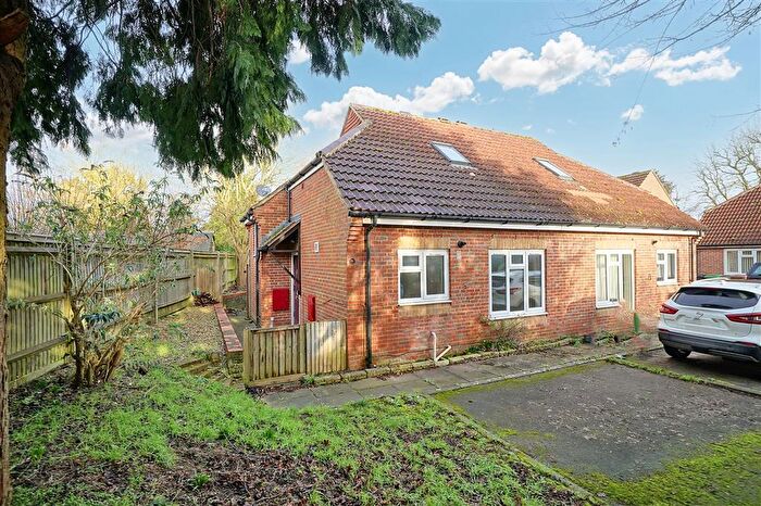 2 Bedroom Semi-Detached House For Sale In Monks Close, West Hanney, Wantage, OX12