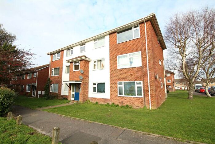 2 Bedroom Apartment To Rent In Blandford Road, Hamworthy, BH15