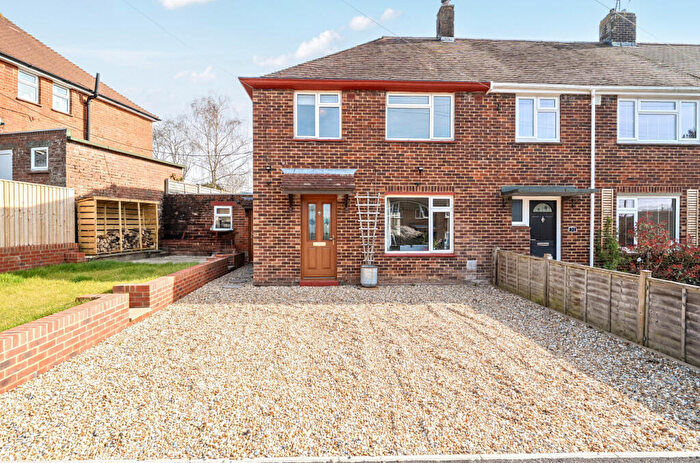 3 Bedroom End Of Terrace House To Rent In Mitford Road, Alresford, Hampshire, SO24