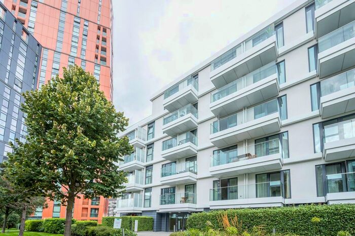 1 Bedroom Flat To Rent In Nine Elms Point, Nine Elms, London, SW8