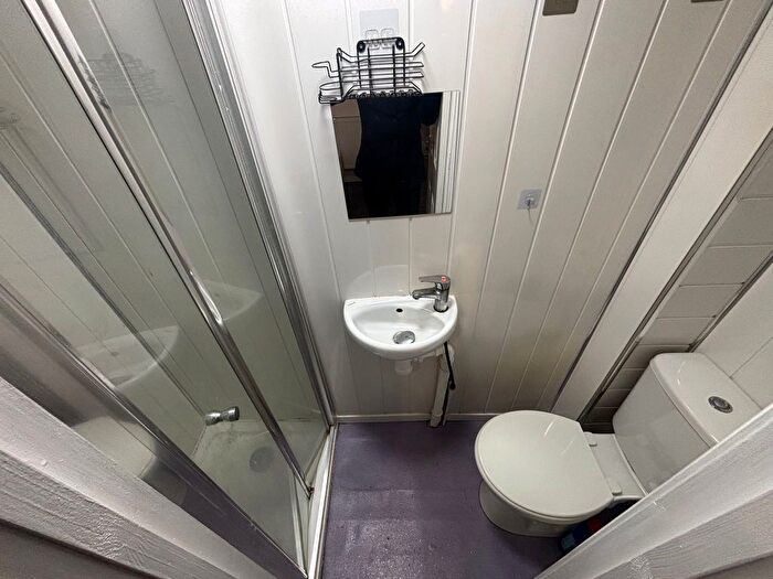 1 Bedroom Studio To Rent In Clay Lane, Coventry, CV2