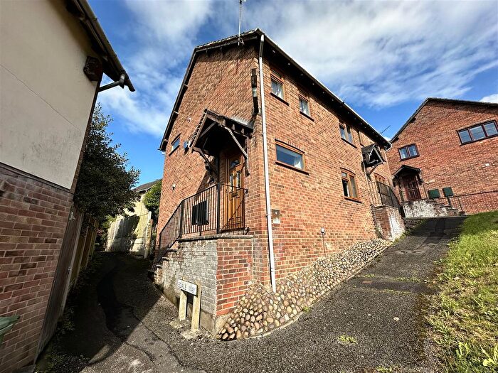 3 Bedroom Property To Rent In The Green, Belper, DE56