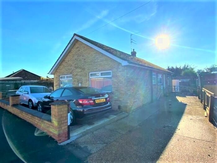 3 Bedroom Detached Bungalow To Rent In All Saints Avenue, Wisbech PE13