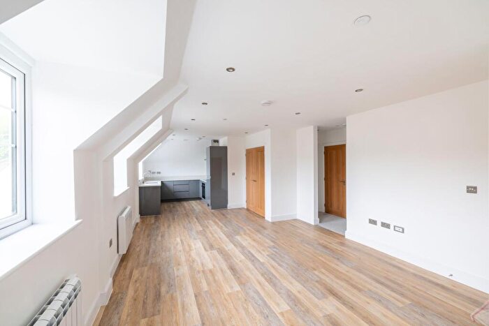 2 Bedroom Apartment To Rent In Brighton Road, Brighton Road, CR5