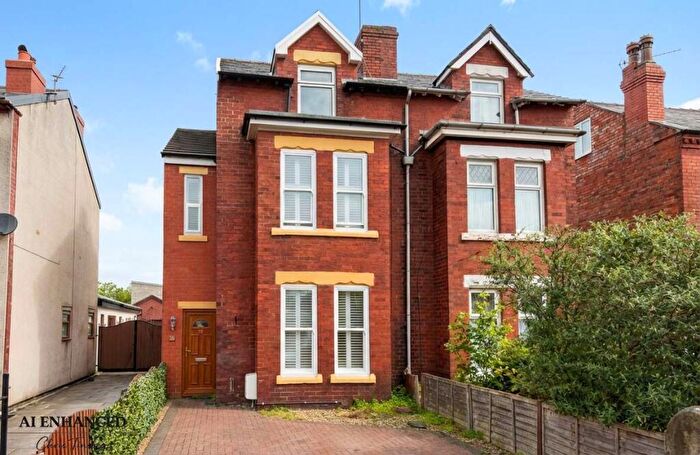 4 Bedroom Semi-Detached House For Sale In Chestnut Street, Southport, PR8