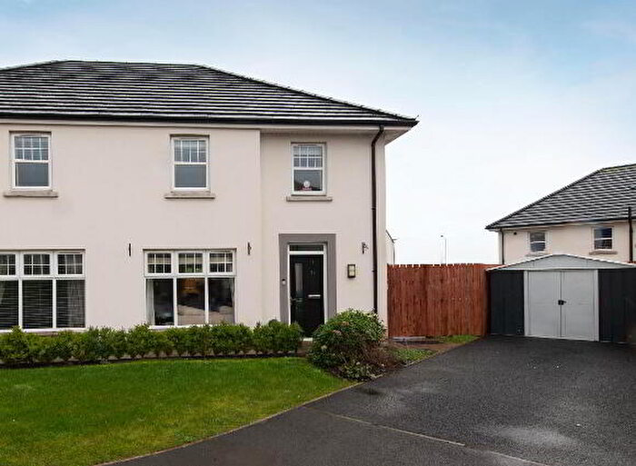 3 Bedroom Semi-Detached House For Sale In Ashbourne Manor, Carrickfergus, BT38