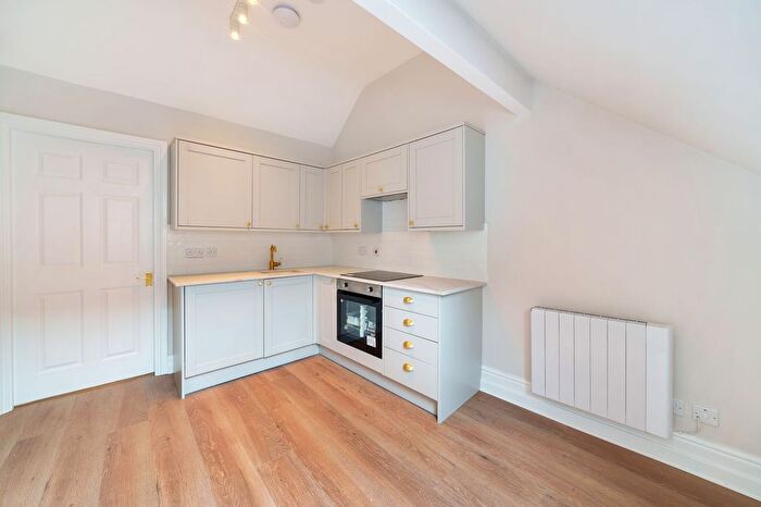 1 Bedroom Flat To Rent In Berkeley Street, Gloucester, GL1