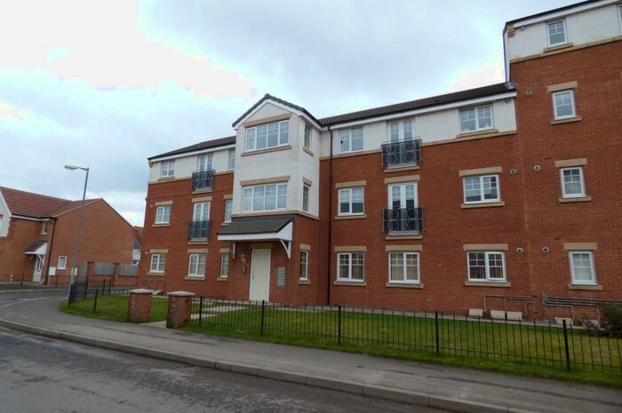 2 Bedroom Flat To Rent In Blanchland Court, Ashington, Northumberland, NE63
