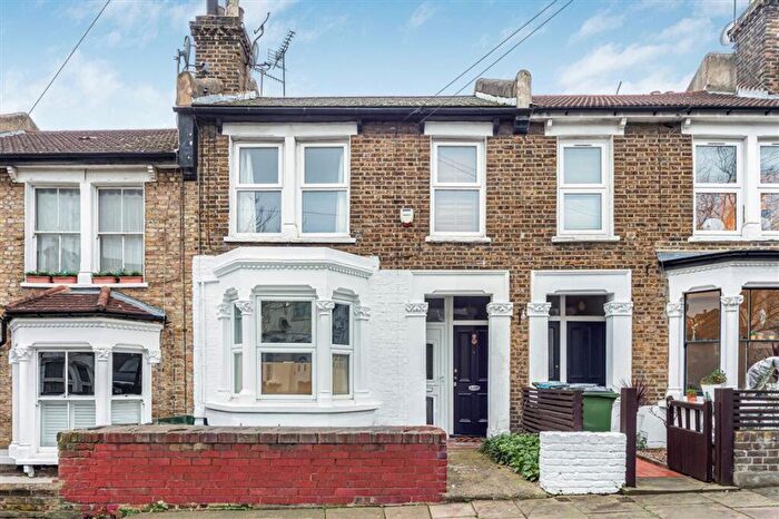 1 Bedroom Flat For Sale In Dupree Road, Charlton, SE7