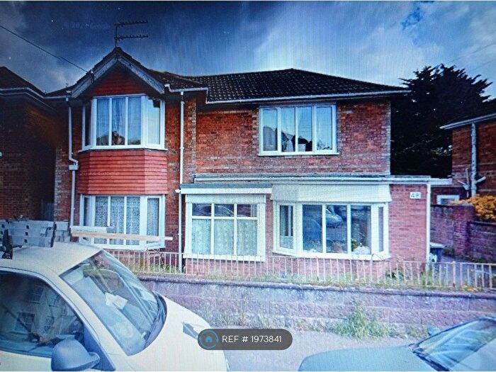 5 Bedroom Detached House To Rent In Cardigan Road, Bournemouth, BH9