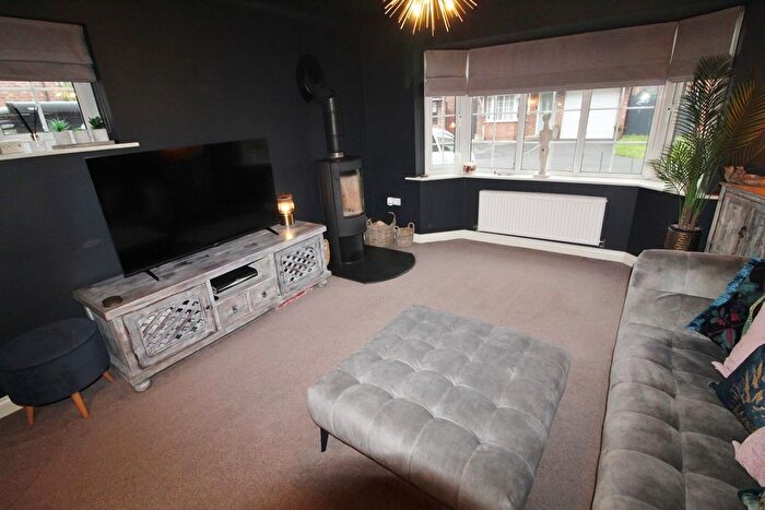 4 Bedroom Detached House For Sale In Old School Lane, Keadby, Scunthorpe, DN17