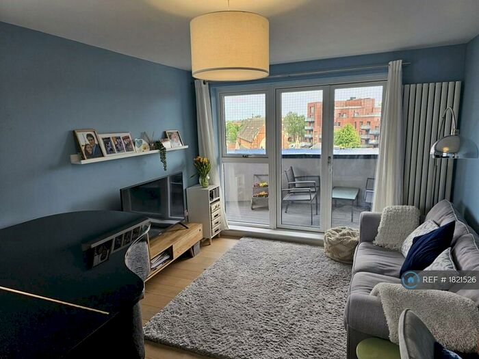 2 Bedroom Flat To Rent In Shakespeare Road, London, NW10