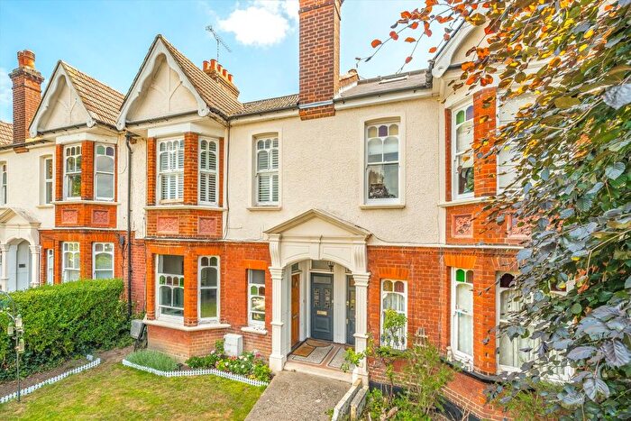 3 Bedroom Maisonette To Rent In Durham Road, Raynes Park, SW20