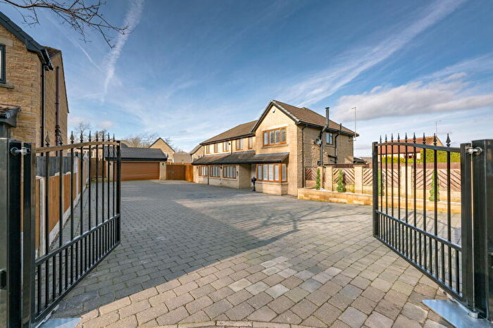 5 Bedroom Detached House For Sale In Woodbourne Gardens, Tankersley, Barnsley, S75