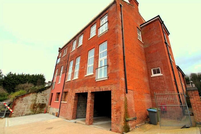 1 Bedroom Flat To Rent In Burrell Road, Ipswich, IP2