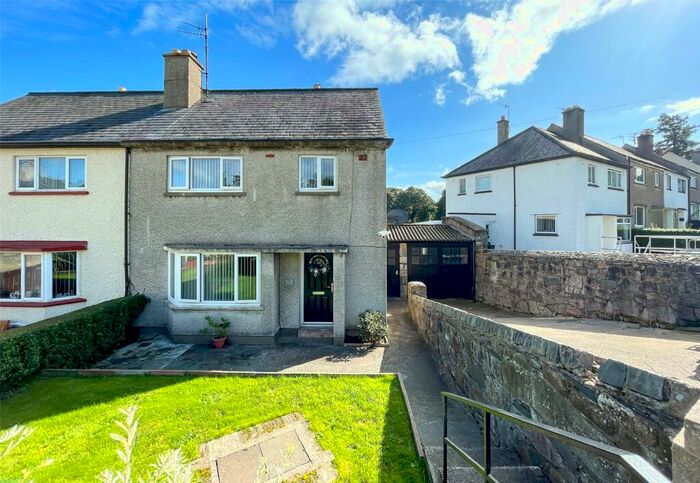 3 Bedroom Semi-Detached House For Sale In Glan Y Wern, Tyn-y-Groes, Conwy, LL32