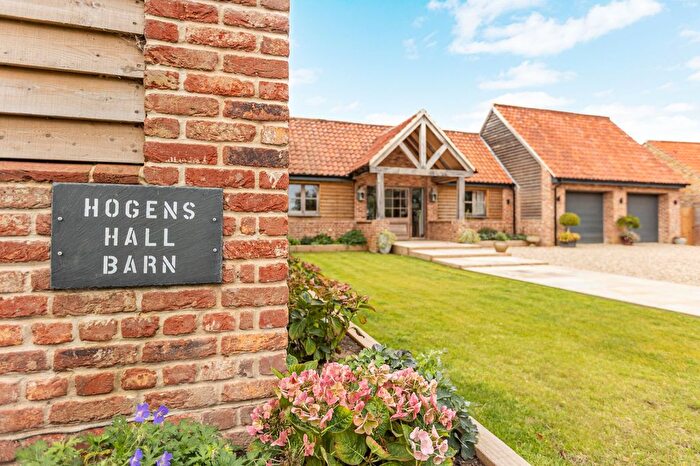 4 Bedroom Barn Conversion For Sale In Karrow Meadows, Goodens Lane, Newton, Wisbech, PE13